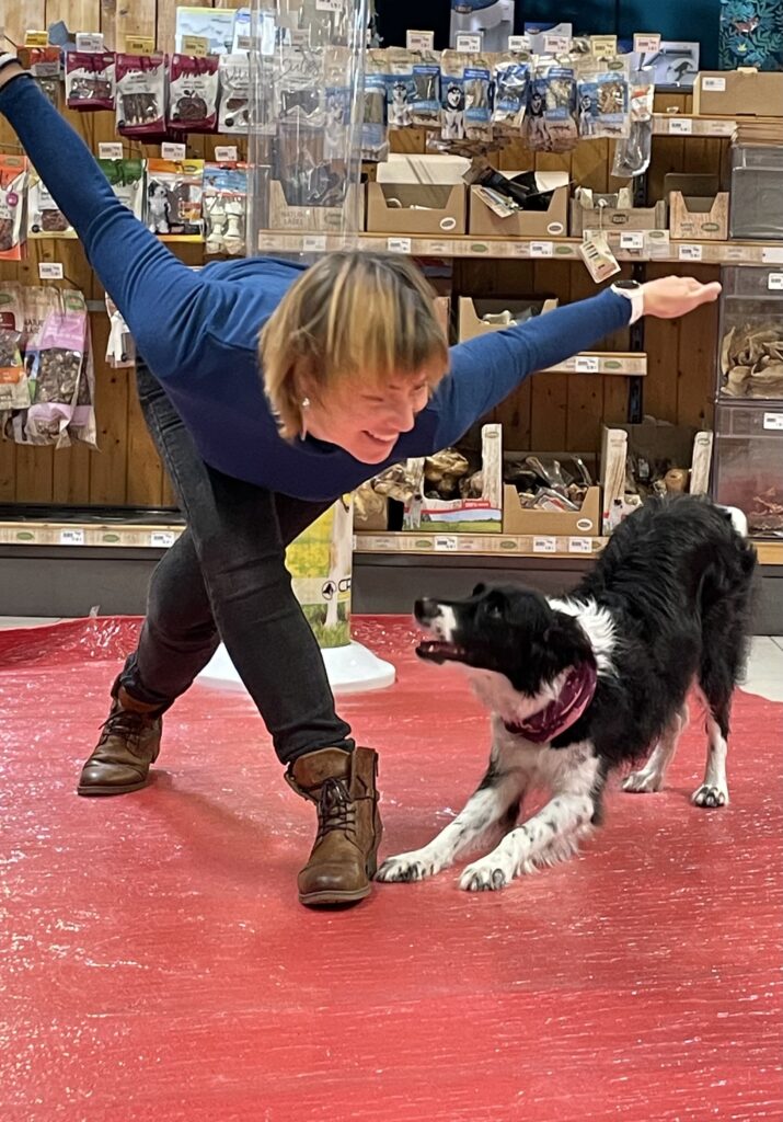 Oga et moi en démonstration de dog dancing